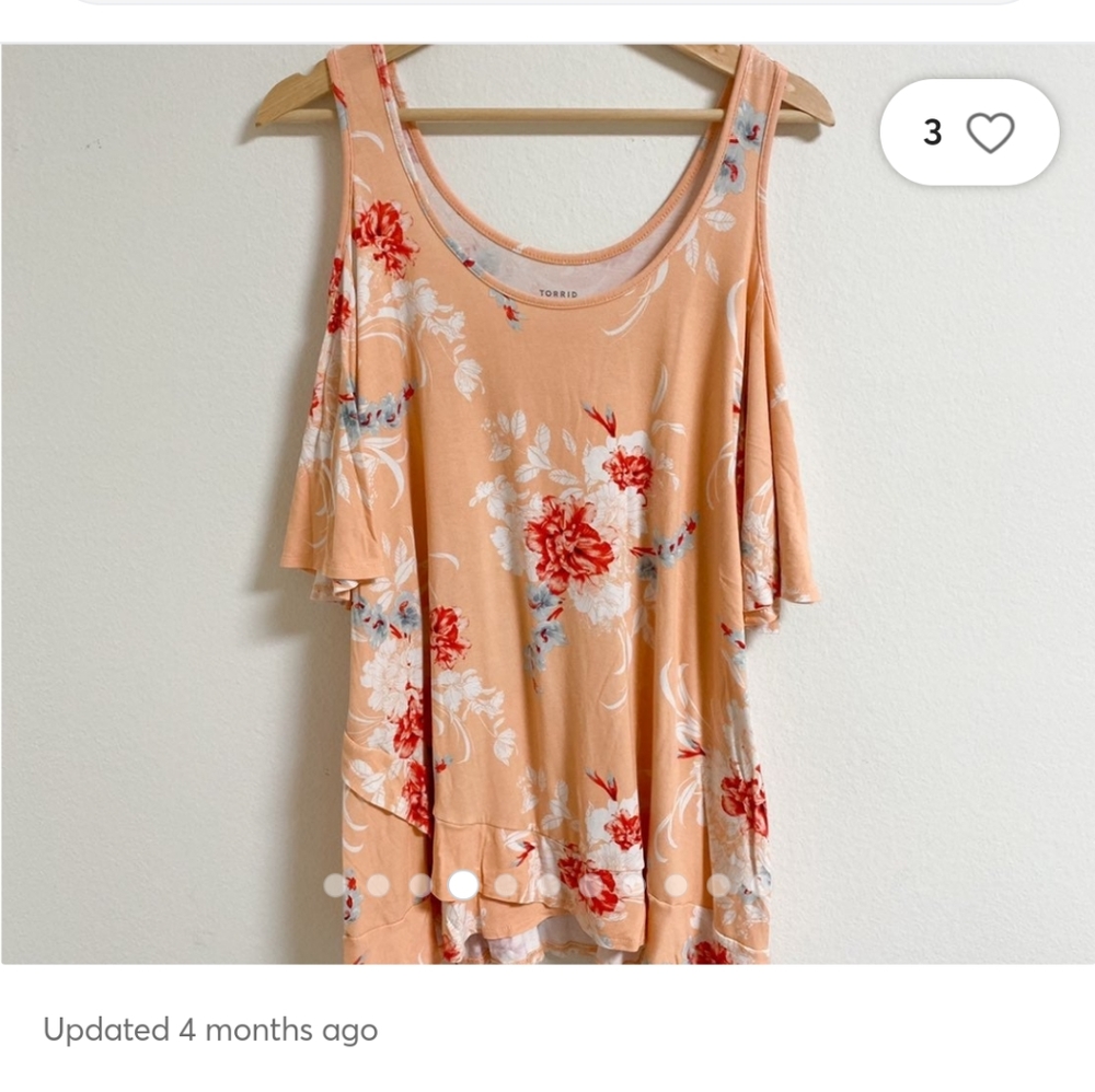 TORRID Super soft floral cold shoulder top